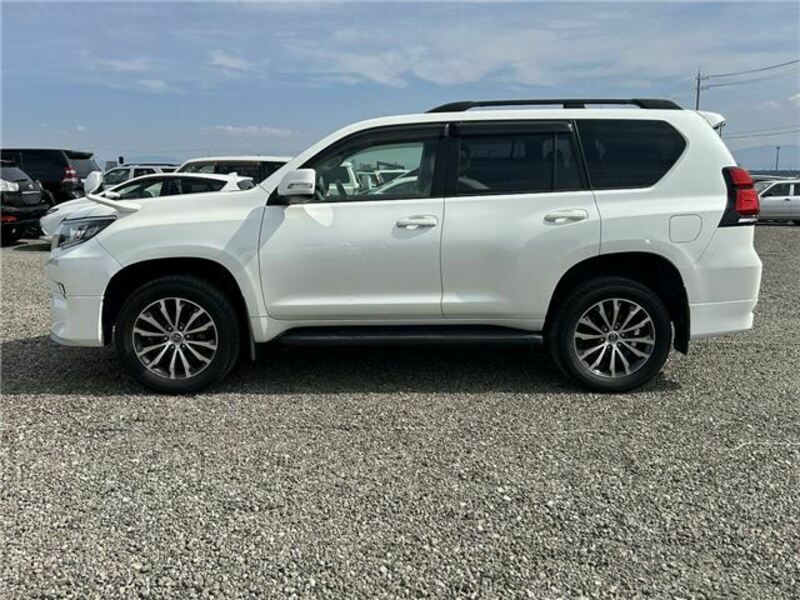 LAND CRUISER PRADO-6