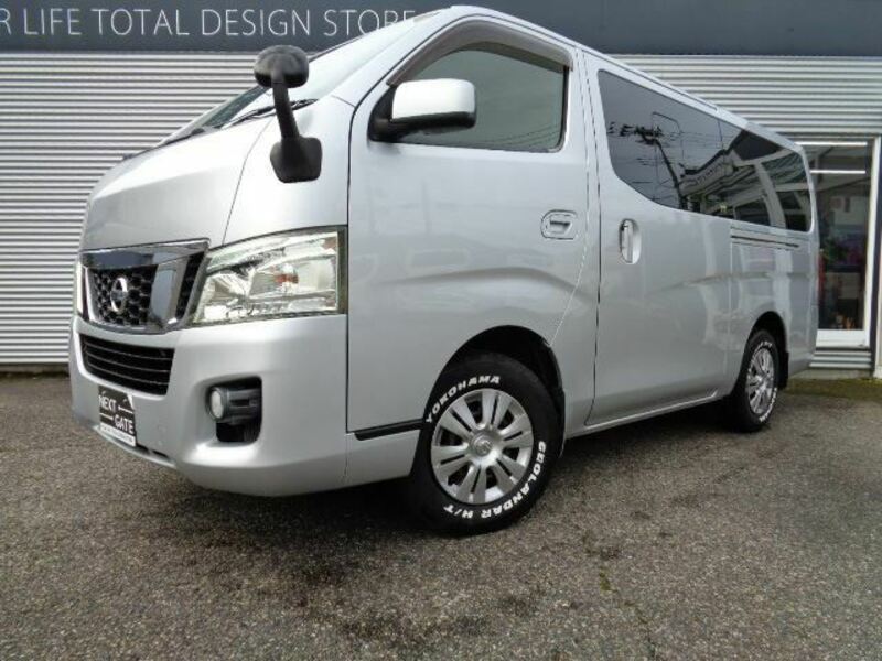 NISSAN　NV350 CARAVAN