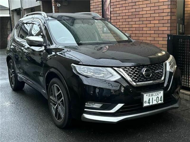 NISSAN　X-TRAIL