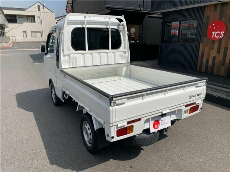 HIJET TRUCK-1