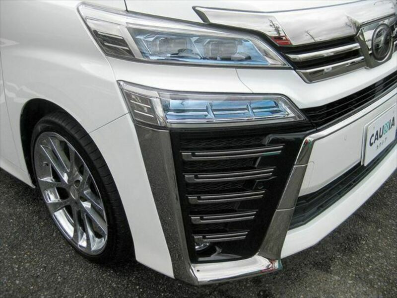 VELLFIRE-9