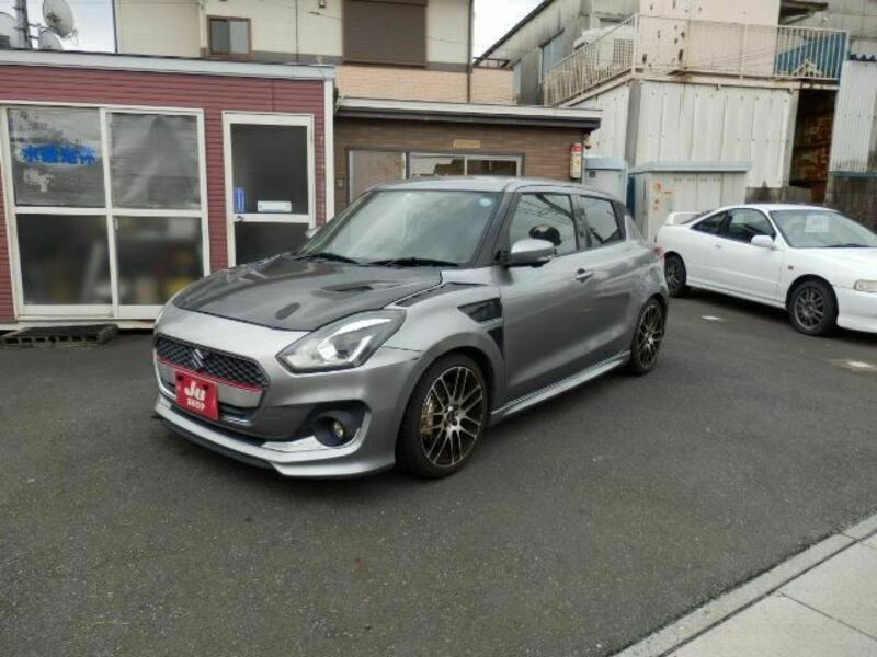 SUZUKI　SWIFT