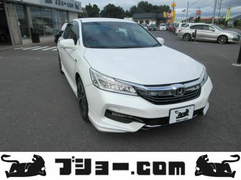 HONDA　ACCORD HYBRID