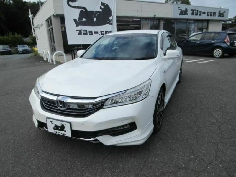 ACCORD HYBRID-8