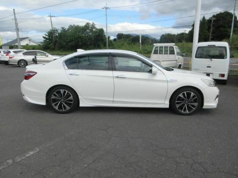 ACCORD HYBRID-12