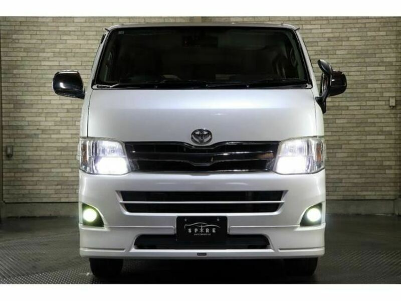 HIACE VAN-3