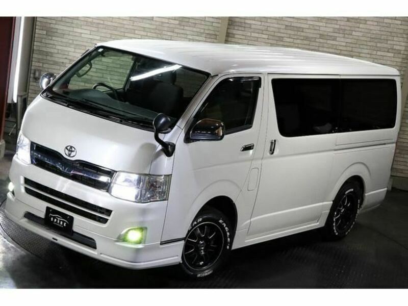 HIACE VAN-44