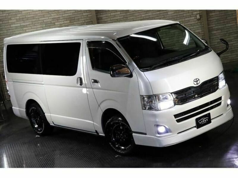 HIACE VAN-47