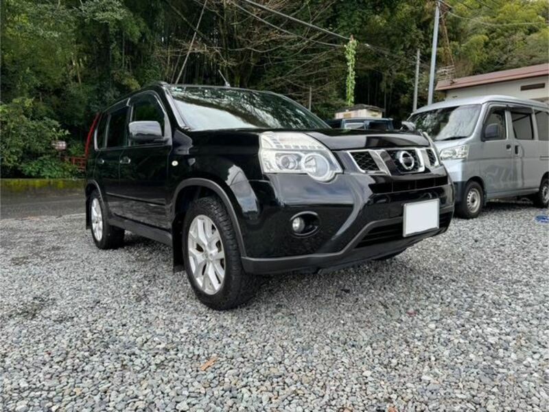 NISSAN　X-TRAIL