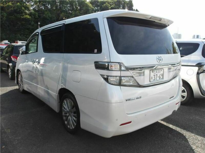 VELLFIRE-2