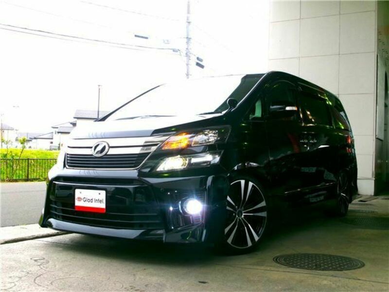 VELLFIRE-6