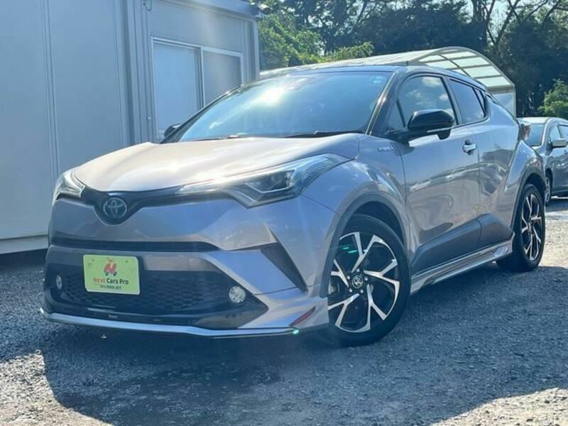 TOYOTA　C-HR