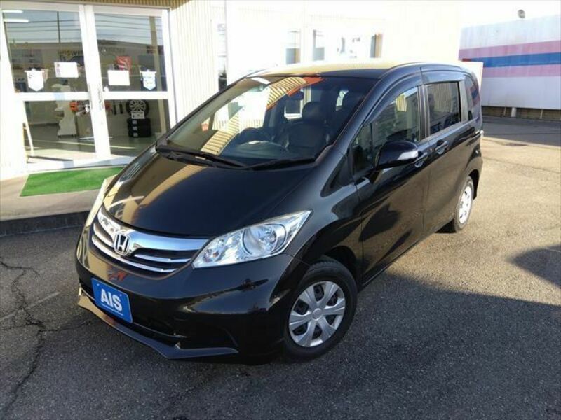 HONDA　FREED