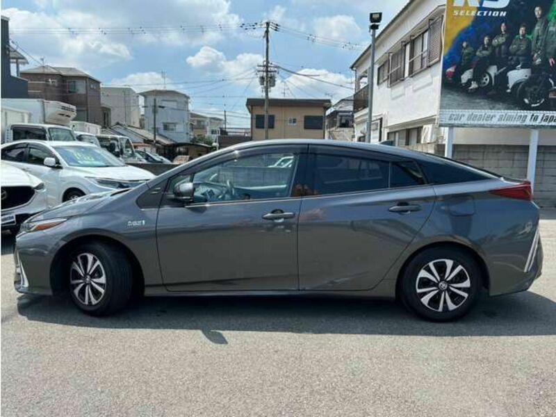 PRIUS PHV-3