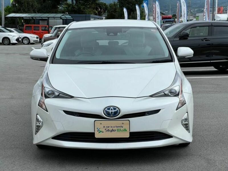 PRIUS-1