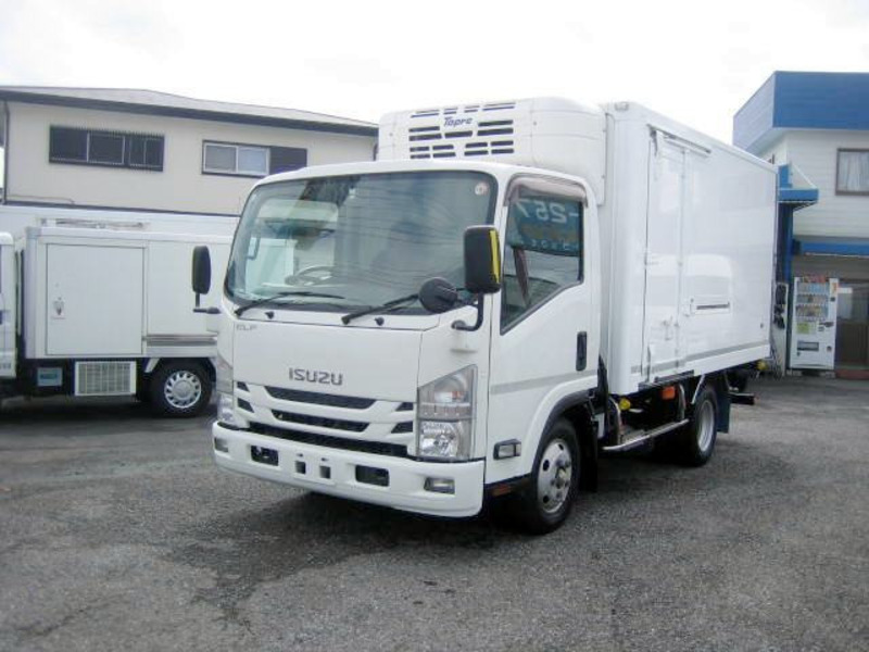 ISUZU　ELF