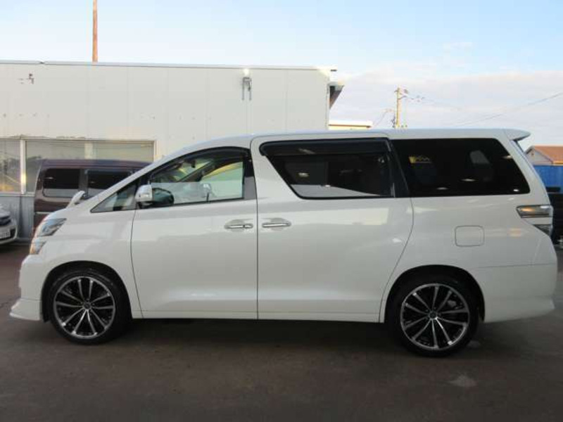 VELLFIRE-3