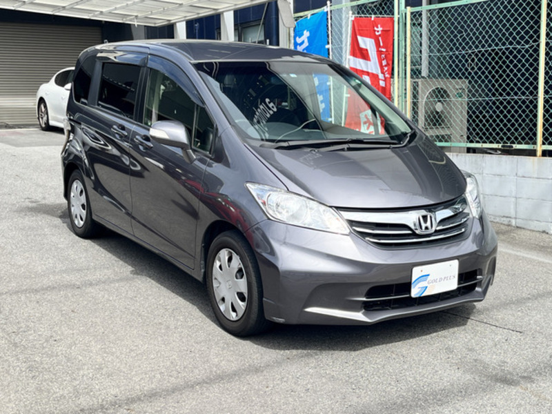 HONDA　FREED