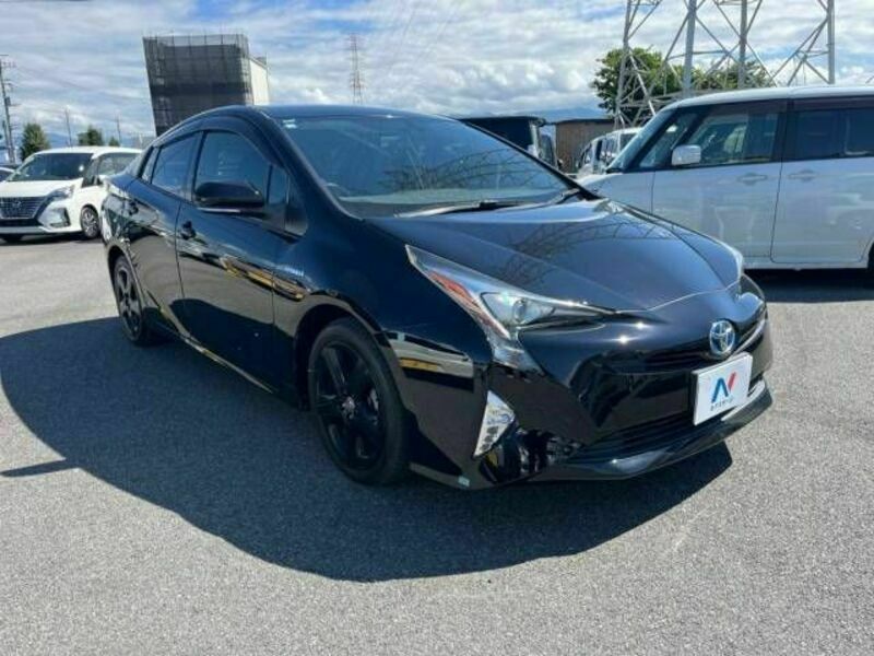 PRIUS-16