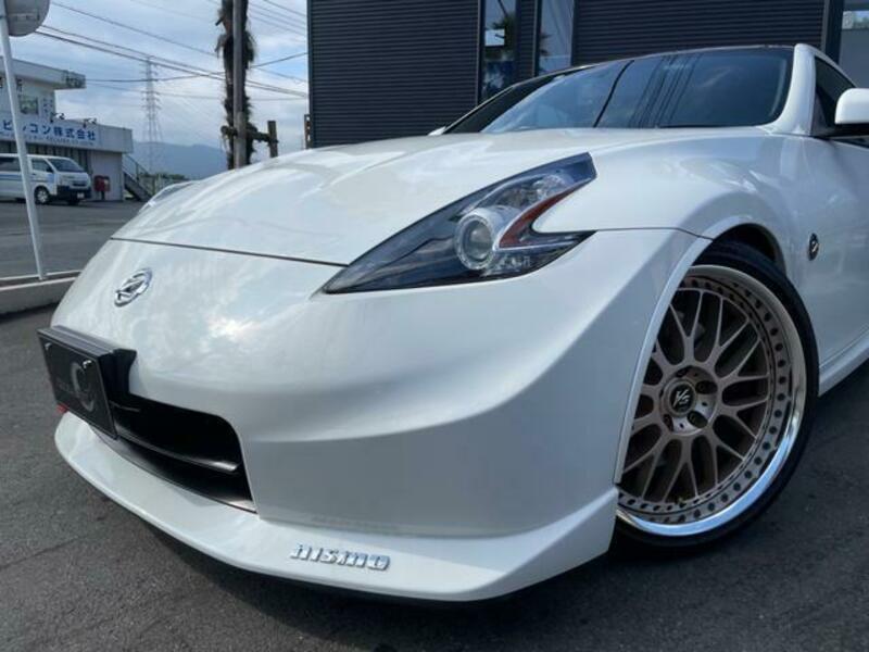 FAIRLADY Z-9