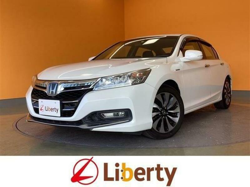 HONDA　ACCORD HYBRID