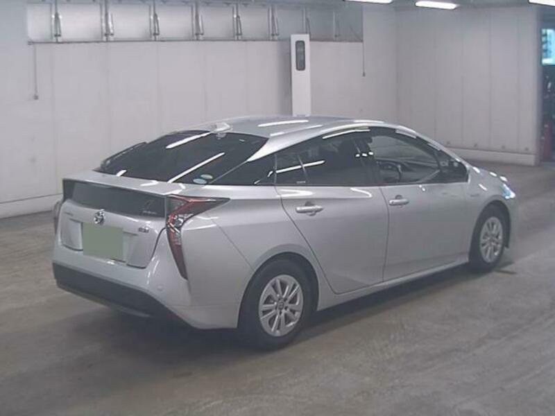 PRIUS-2