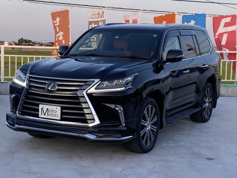 LEXUS　LX