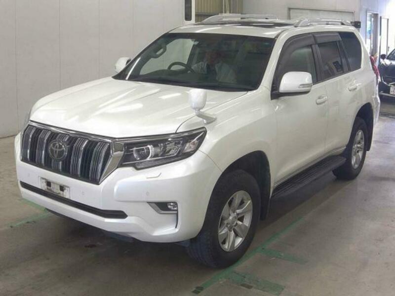 TOYOTA　LAND CRUISER PRADO