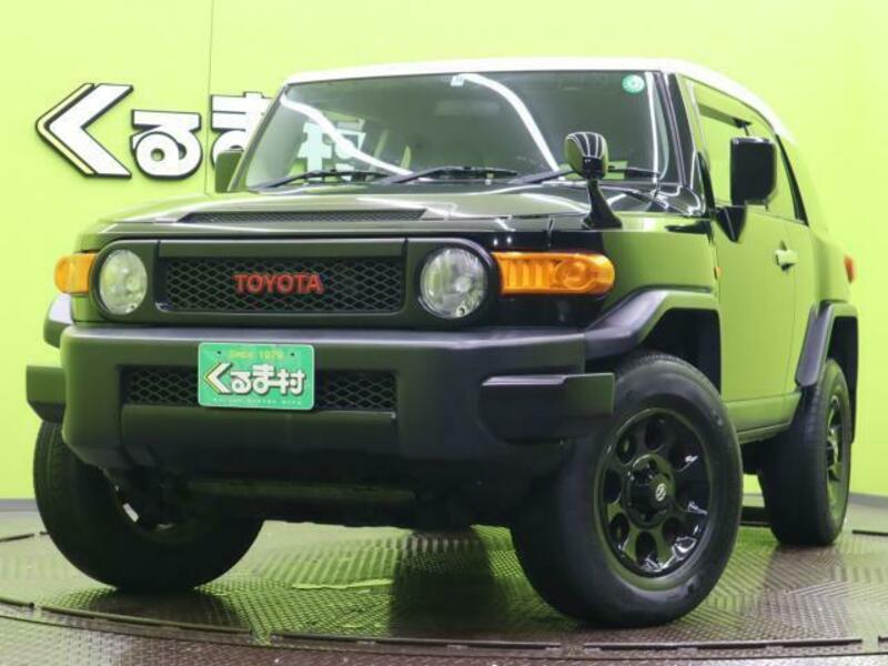 TOYOTA　FJ CRUISER