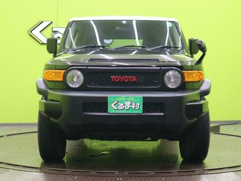 FJ CRUISER-19