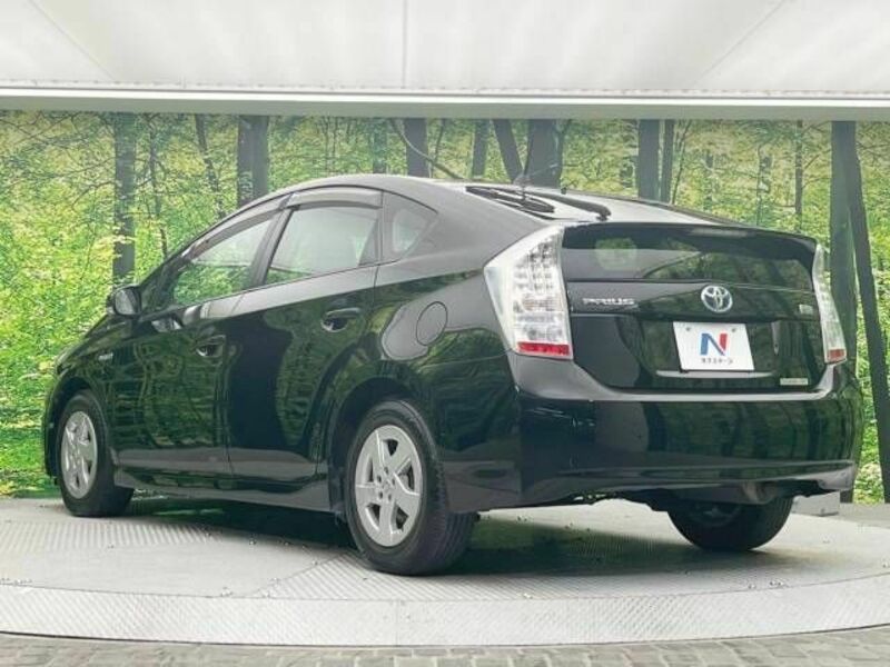 PRIUS-18