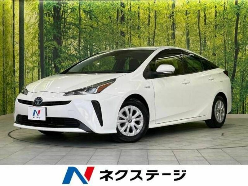 TOYOTA　PRIUS