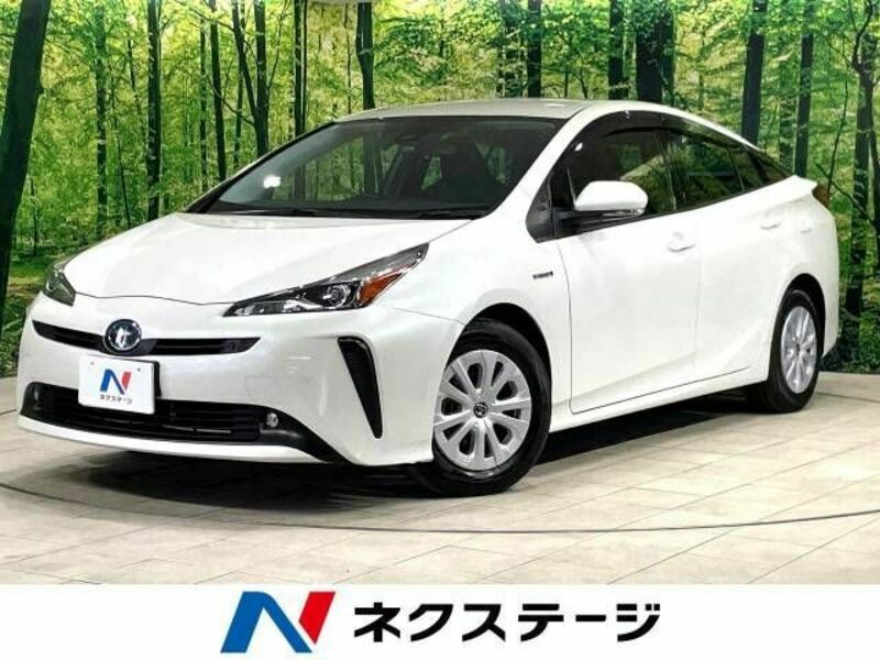 TOYOTA　PRIUS