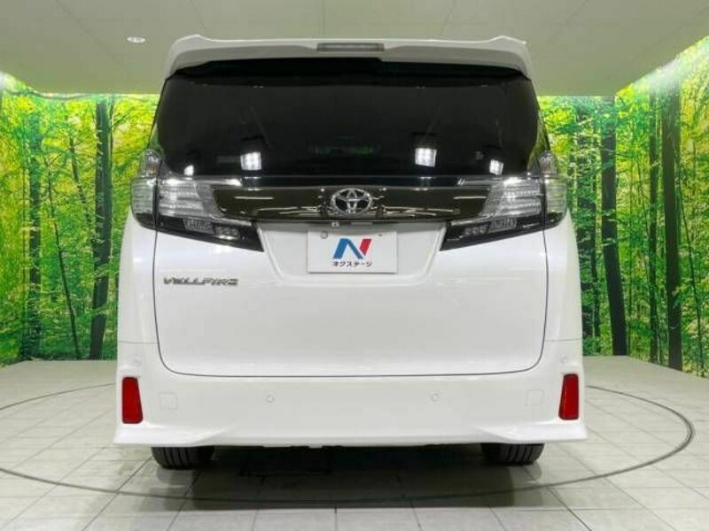 VELLFIRE-16