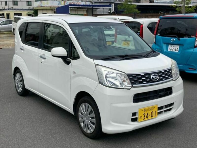 DAIHATSU　MOVE