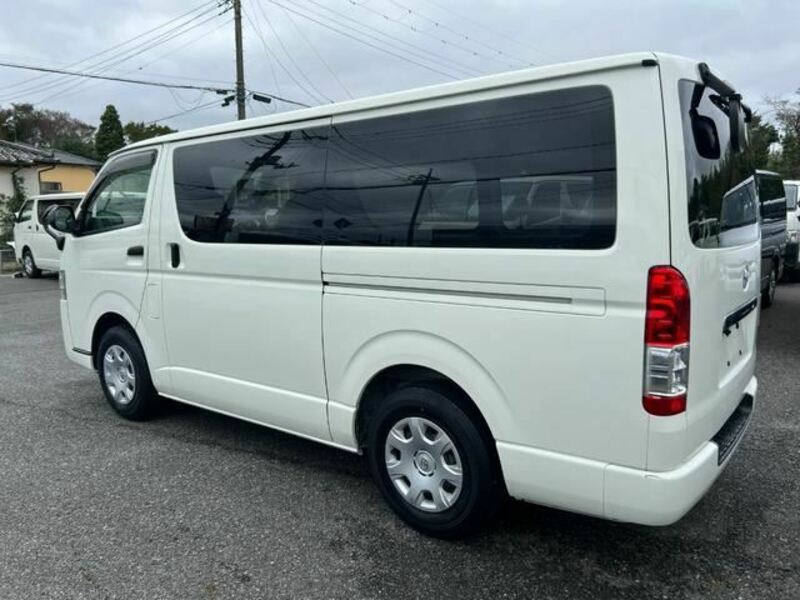 HIACE VAN-4