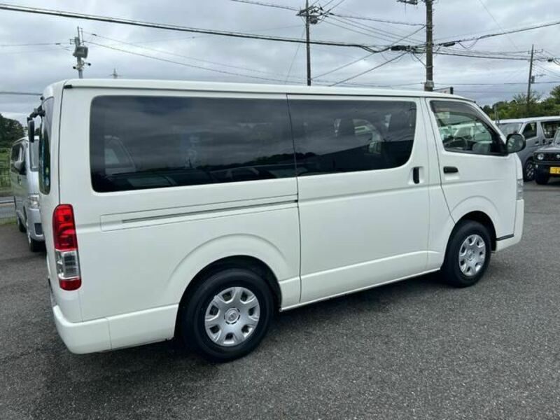 HIACE VAN-7