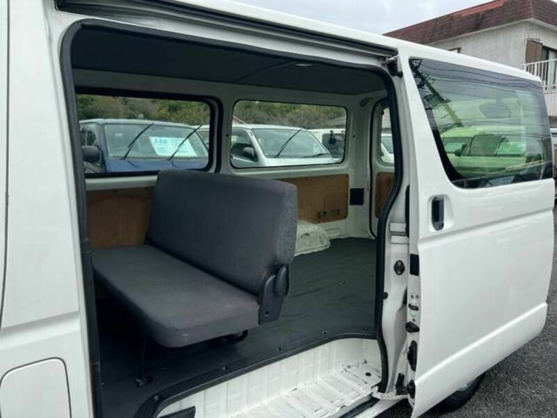 HIACE VAN-19