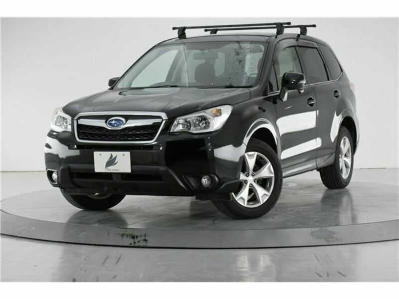 SUBARU　FORESTER