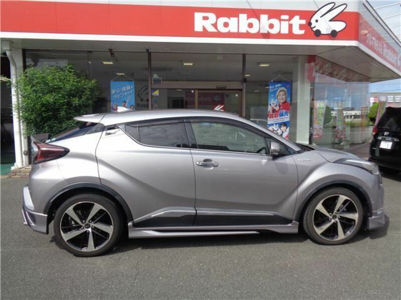 C-HR-7