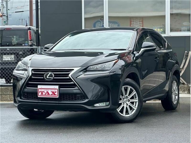 LEXUS　NX