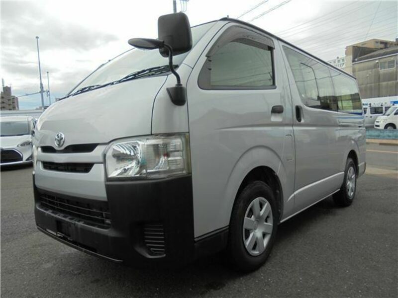 HIACE VAN-3