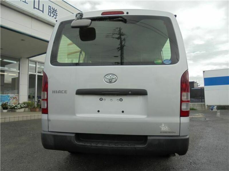 HIACE VAN-8