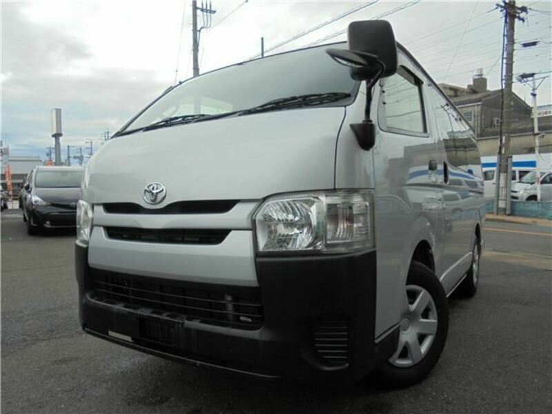 HIACE VAN-10