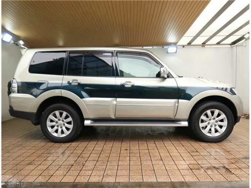 PAJERO-10