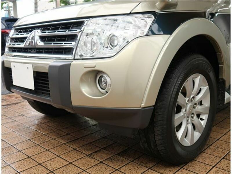 PAJERO-12