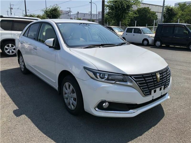 TOYOTA　PREMIO