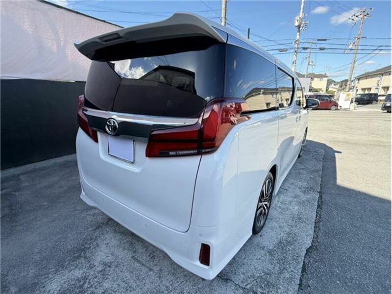 ALPHARD-12