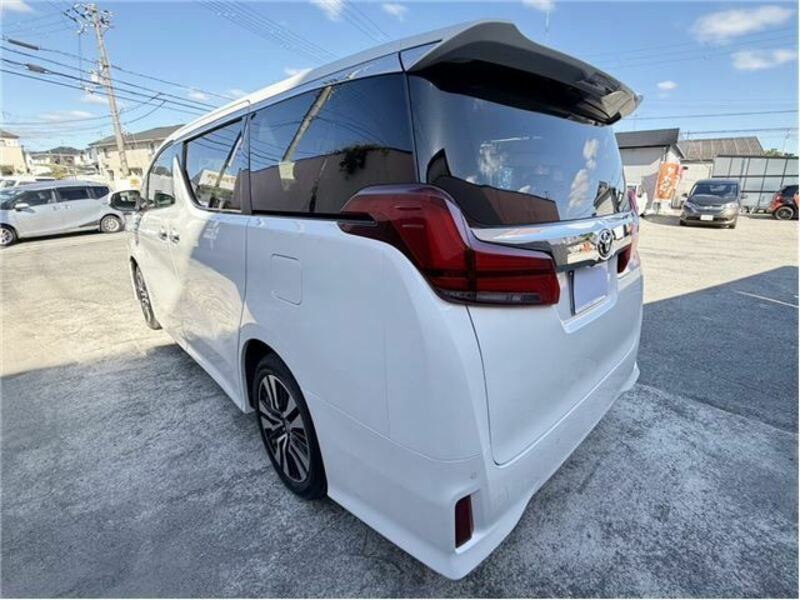 ALPHARD-21