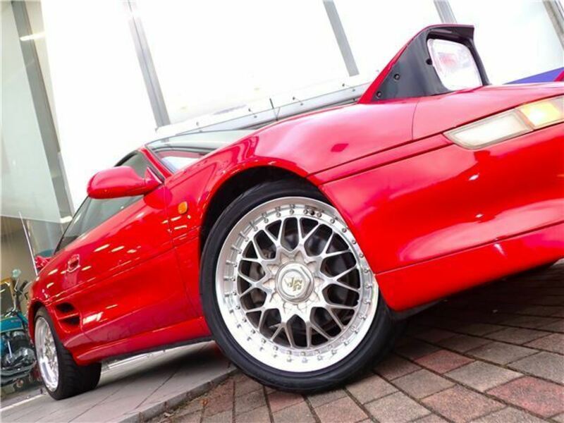 MR2-9